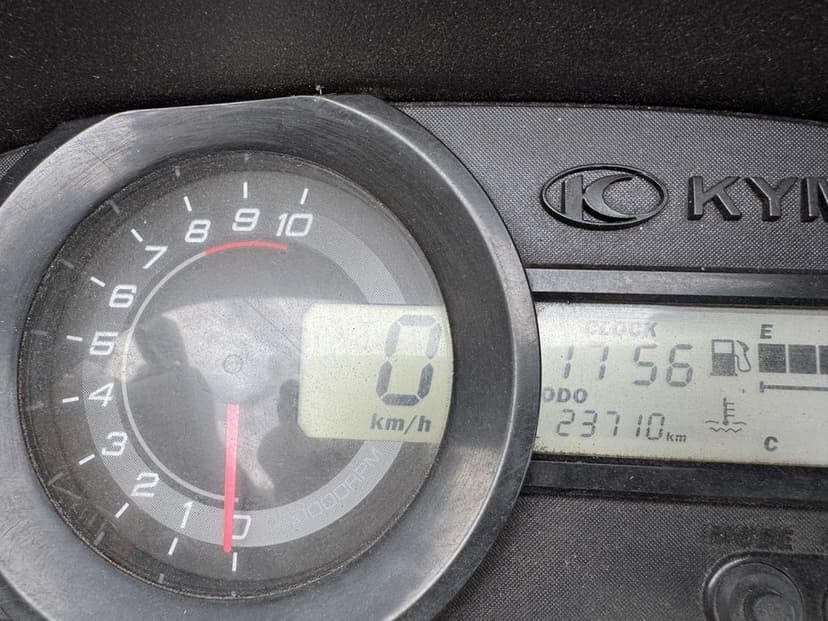 Kymco Xciting 400 , maxiscooter Bmw , Aprilia , Honda