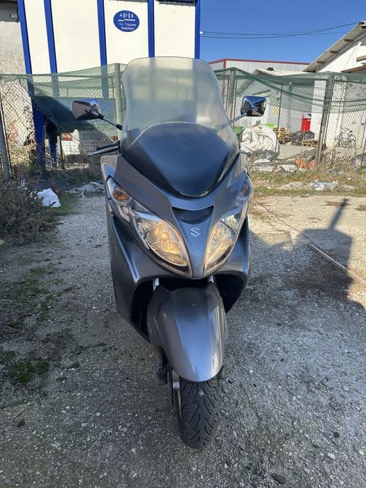 Suzuki Burgman AN400
