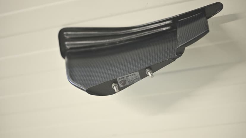 Winglet inferior dreapta aripioara Ducati Panigale V4 Superleggera
