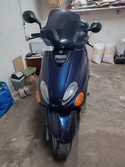 De vânzare scuter Yamaha înmatriculat !