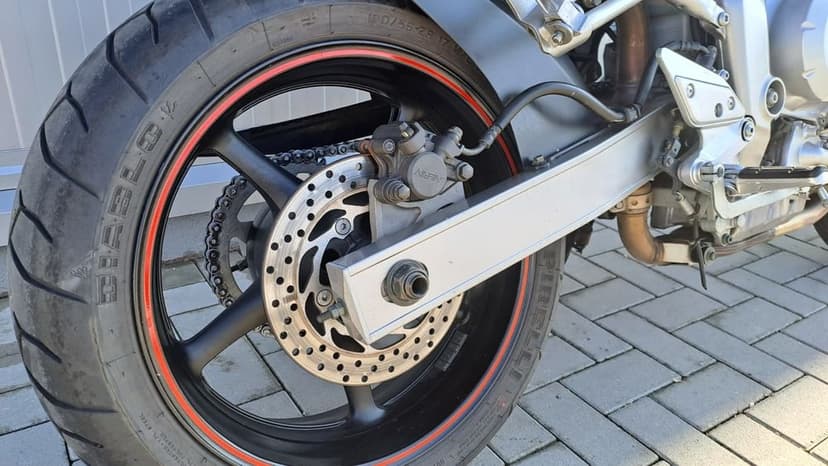 MotoFly Ploiesti vinde Yamaha Fz6N 2005
