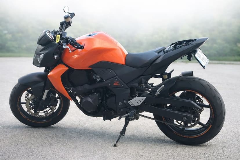 Motocicleta Kawasaki Z750 z 750