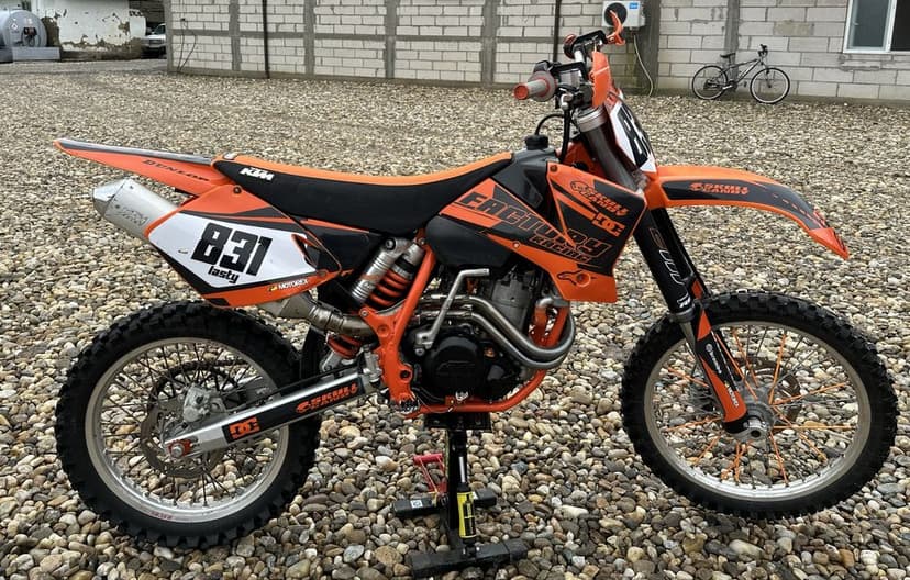 Vând ktm 525 sx stare impecabila