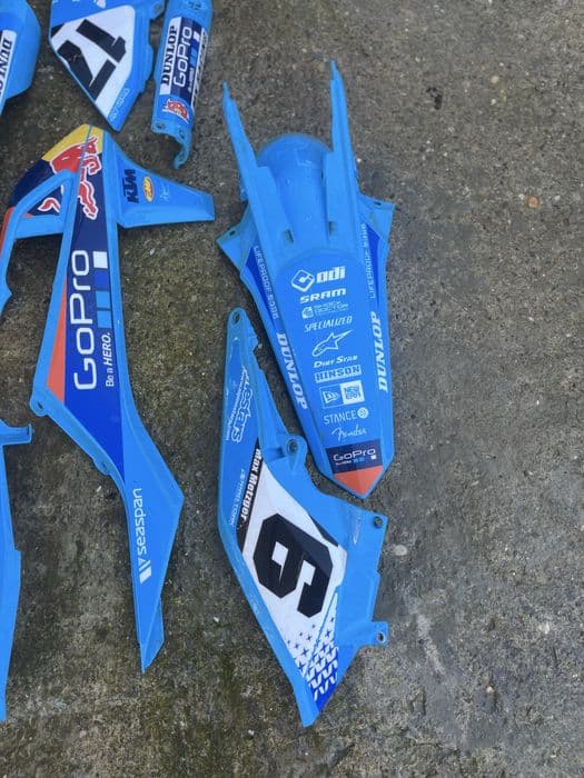 !!Vând carene/plastice de KTM SX/SX-f/EXC/EXC-f!!