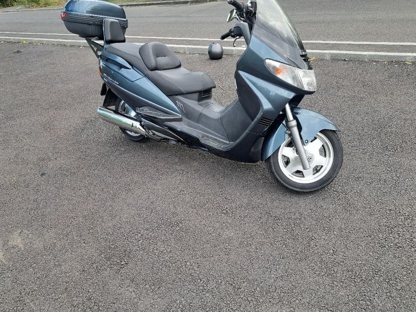 Suzuki Burgman inmatriculat