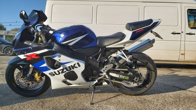 Suzuki GSX-R750 K4, ITP 2027
