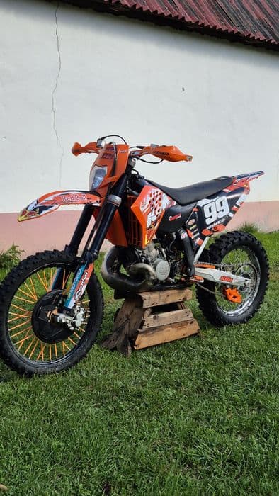 Ktm 200 exc- 2011
