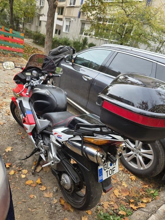 Honda VFR 800 full echipată/accesorizata OEM