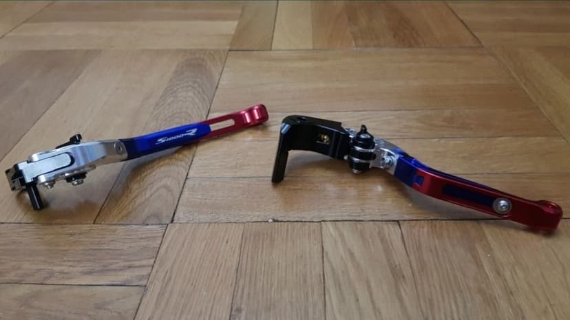 Piese moto, consumabile