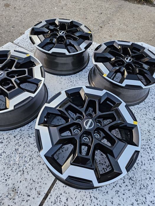 Jante nissan navara mercedes X R18 NOI bicolor