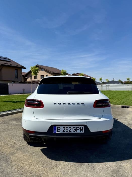 Porsche Macan 2018