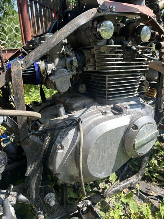 Atv suzuki gs 450 s , necesita o instalatie electric