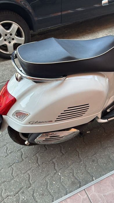 Scuter Vespa 300cc