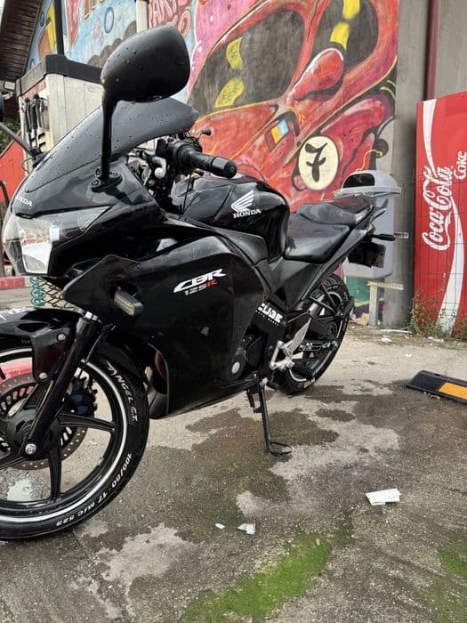 Vand Honda CBR 125R