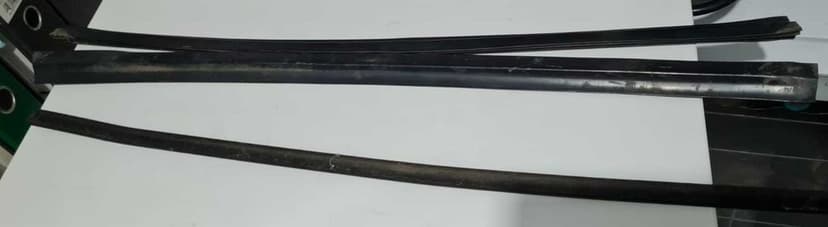 Piese noi-sigilate si vechi Land Rover Defender 90, TD5, 2002