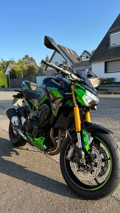 Kawasaki Z900 SE 2024-3500 km Garantie Kawasaki 3 ani (Brembo+Öhlins)