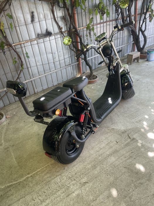 Scuter Electric 2025 JRH