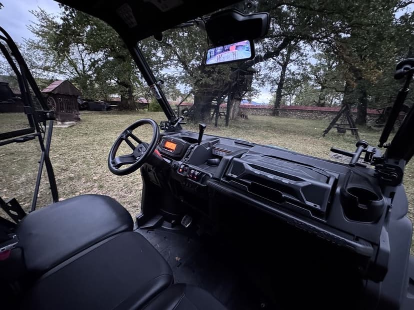 Can am traxter 6x6 adventure autorulota fara egal!