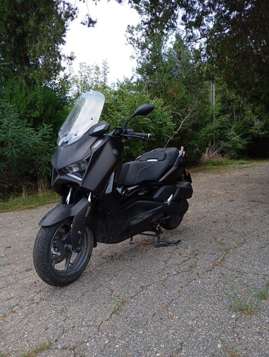 Xmax 300 tech plus 2025