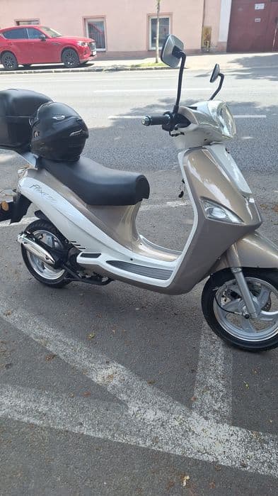 Vand sau schimb cu diverse