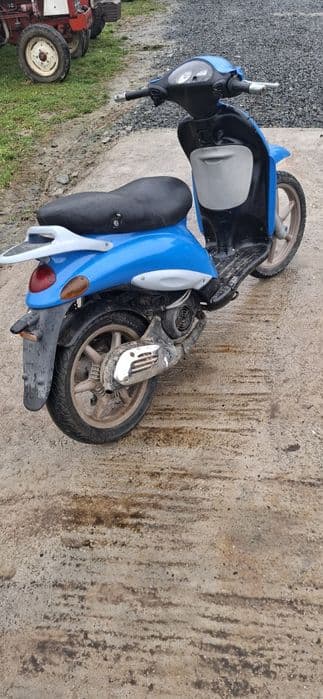 Vând piaggio liberty 125cc cu acte