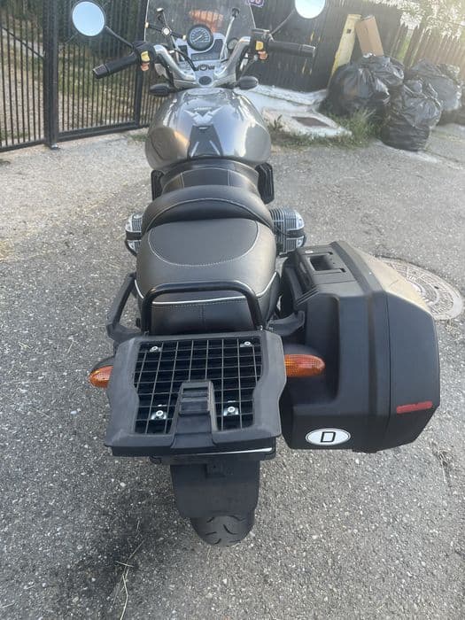 Motocicleta BMW 259 R1100R/Suzuki GSX600