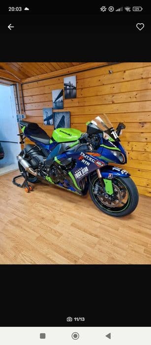 Kawasaki zx10  r