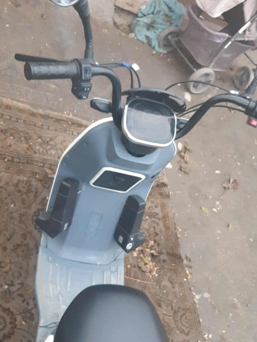 Vand scuter electric nou cu garantie
