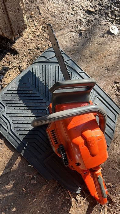 Vand husqvarna 340 in stare foarte buna de functioanare