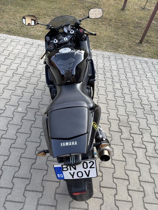 Yamaha r6 nu ( r1 cbr600rr ninja)