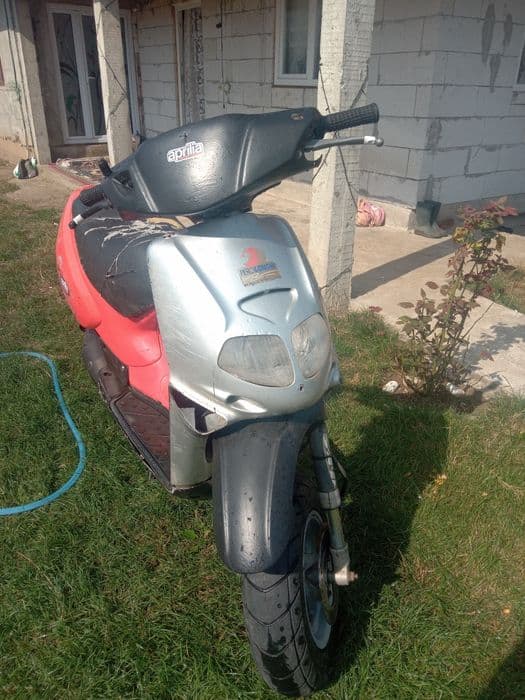 Vând scuter Aprilia Rally 49