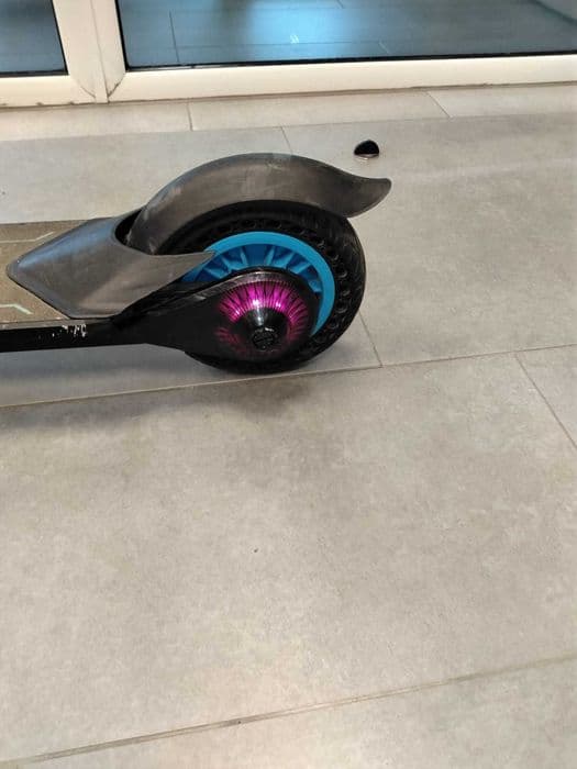 Scutter Myria BK7022BK