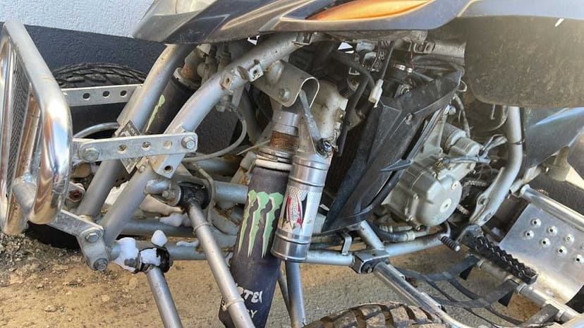 Vând dinli 450 cv manual