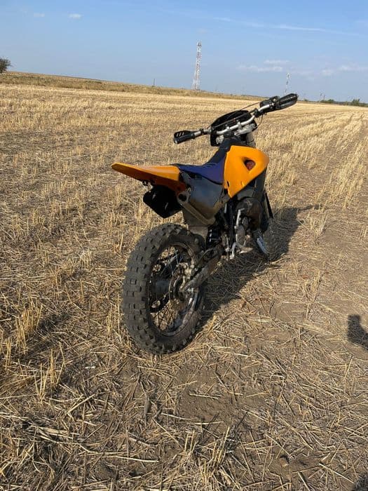 Husqvarna  125 wr cr sm suzuki rmz 250