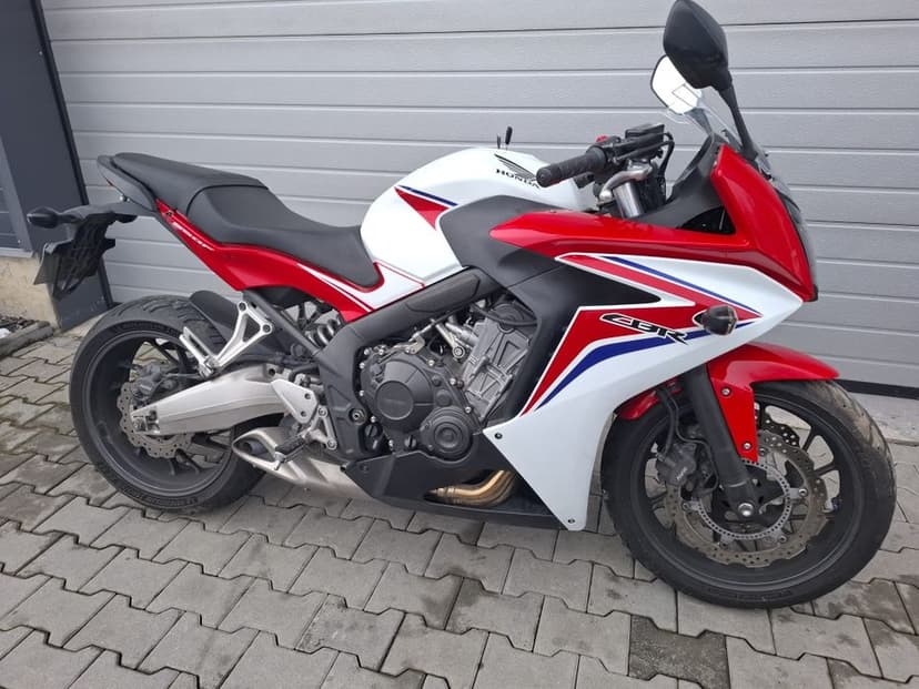Moto M Parts Ploiesti vinde Honda Cbr 650 F model 2014