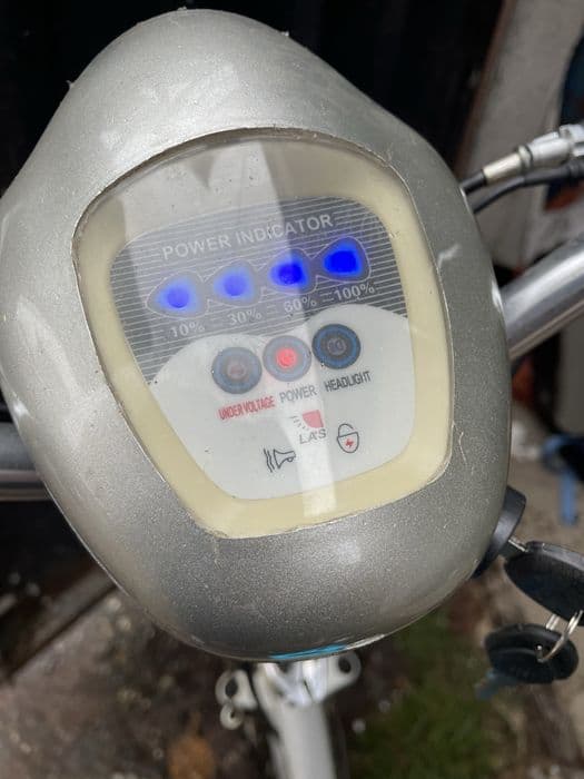 VZTECH ZT-09 Scuter Electric cu Pedale Baterie OK