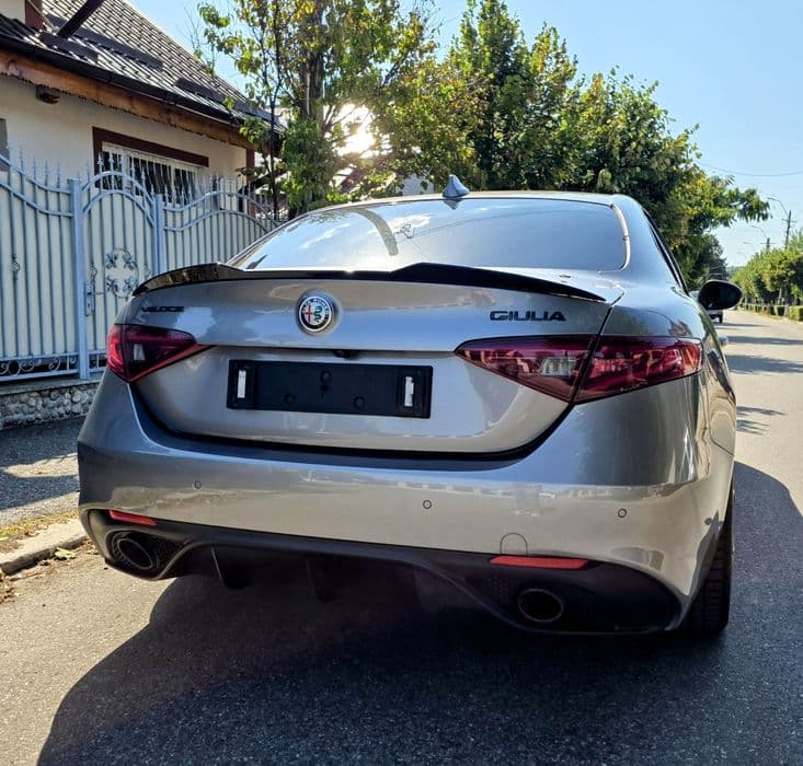 Alfa Romeo Giulia Veloce 2.0 AT8 Q2