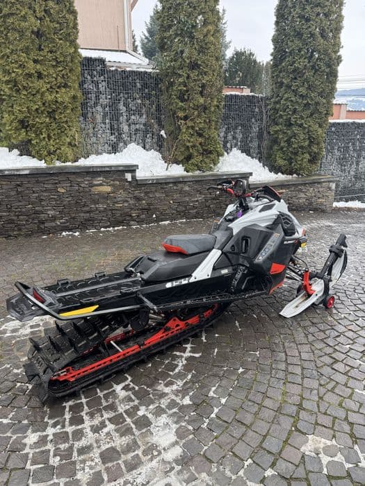 Ski-doo Summit x turbo 154 2021
