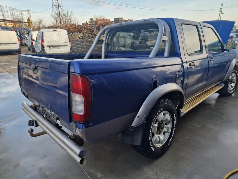 Dezmembram Nissan Navara D22 1998 2.5tdi 4x4