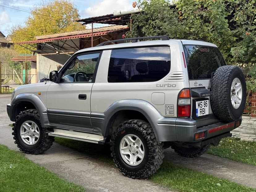 Toyota Land Cruiser - 3.0 diesel - autoutilitar - foarte intretinut .