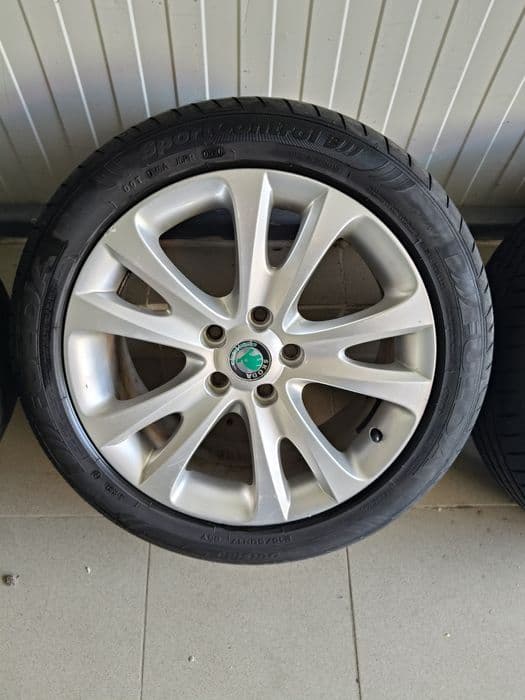 Jenti aliaj R17  Skoda cu anvelope