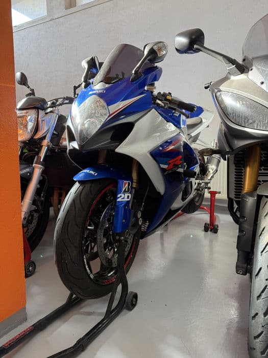 Suzuki GSXR 1000 K7