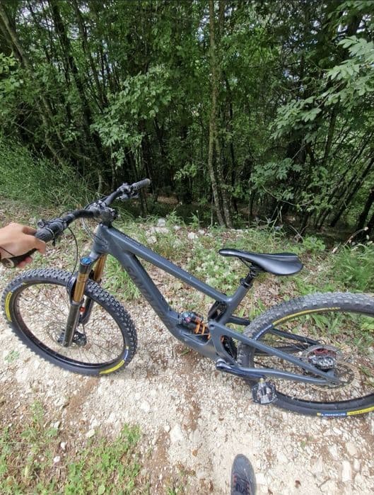 Vând Santa Cruz an 2021