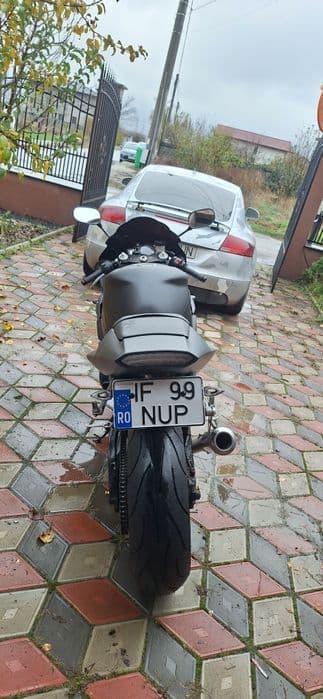 De vanzare Yamaha R1 2002