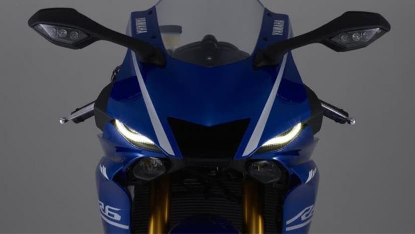 Dezmembrez yamaha r6 rj27