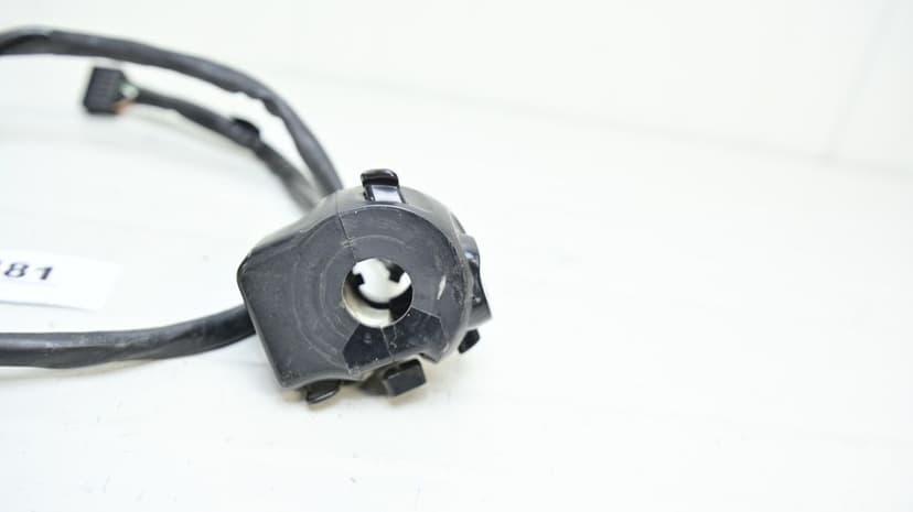 Yamaha FZ1 2006 - 2015  Bloc Comenzi Lumini Claxon Stanga