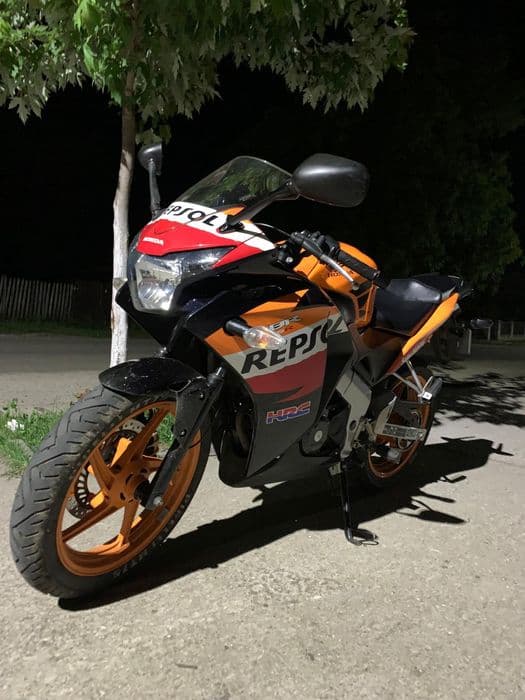 Honda CBR 125R  pentru A1