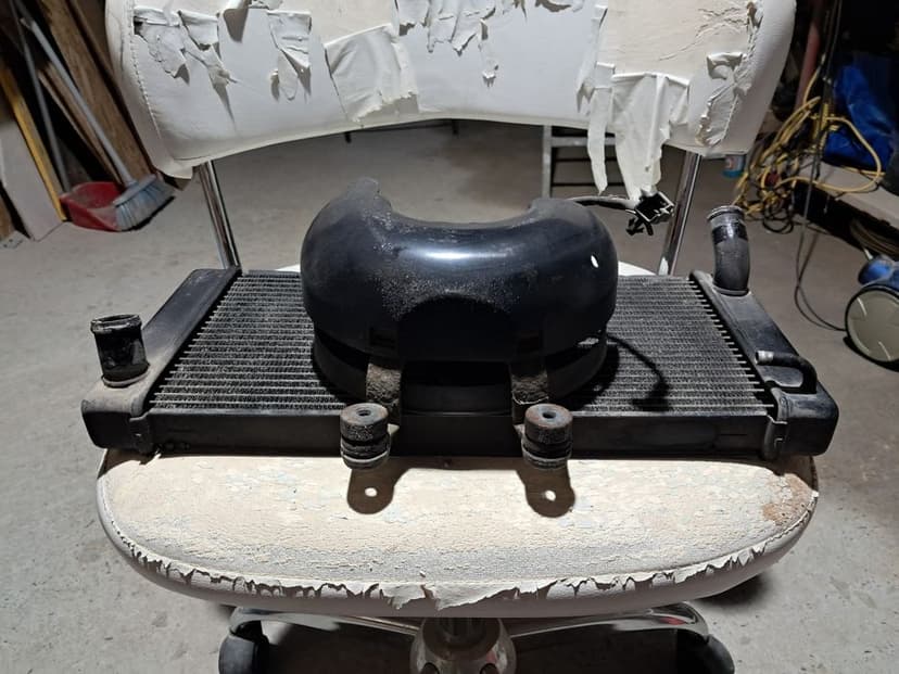 Radiator si ventilator suzuki gsx650f 2008-2012