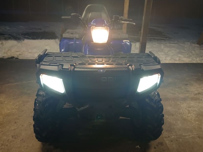 ATV Polaris Sportsman 800