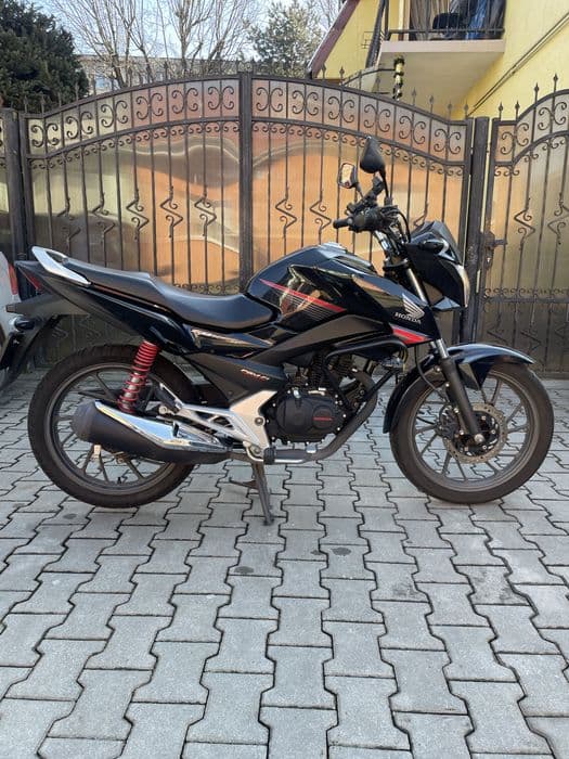 Honda CB125F 2016 A1